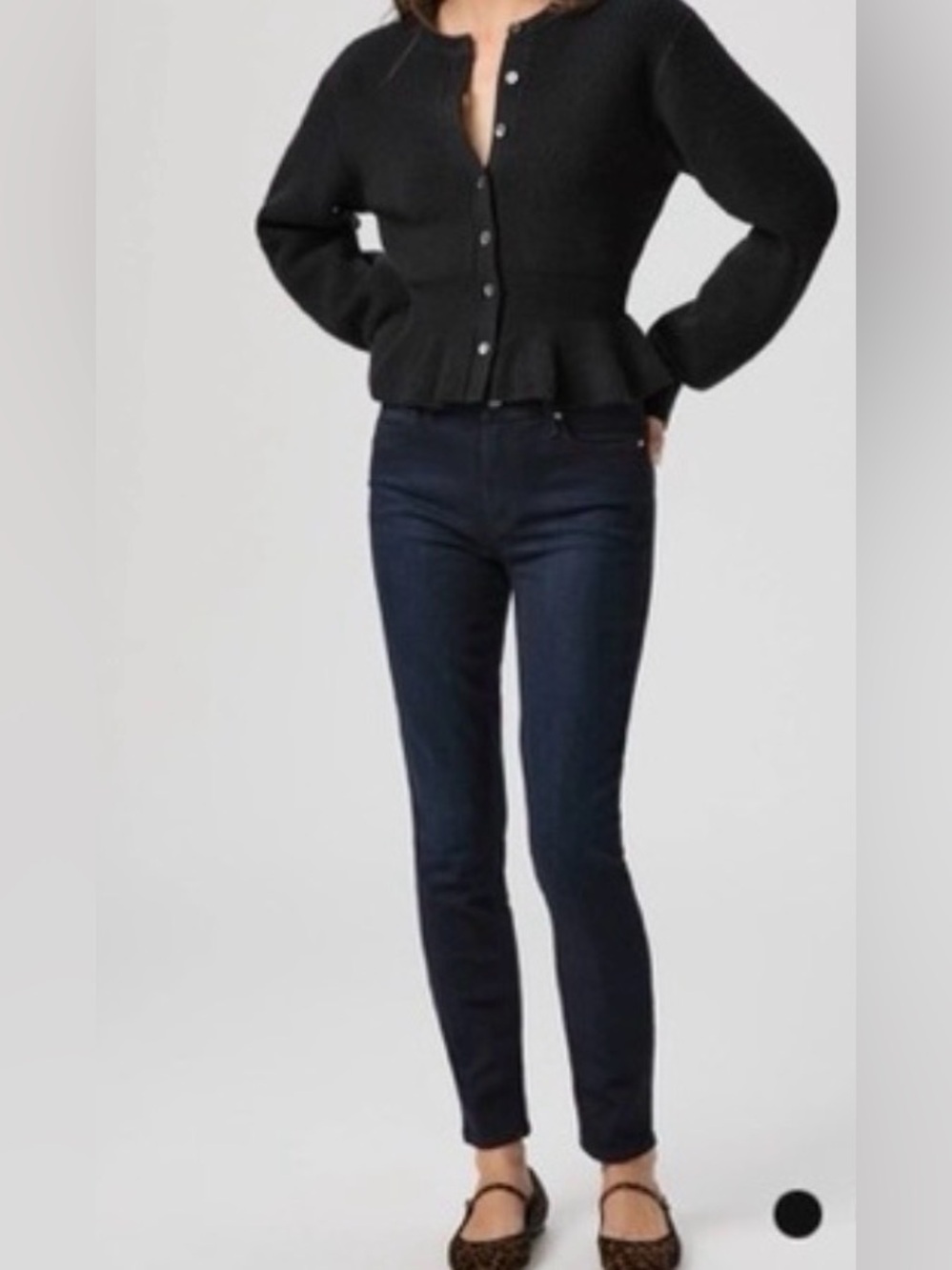 PAIGE • Hoxton high rise black jeans in Vintage Blackwood sz 27